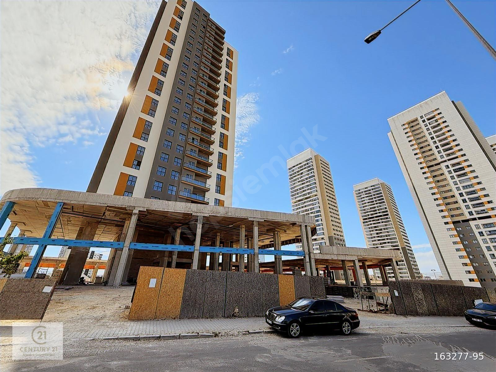 METROMALL TERAS / 10. KAT /KAPALI MUTFAK / EBEVEYN BANYOLU / 2+1