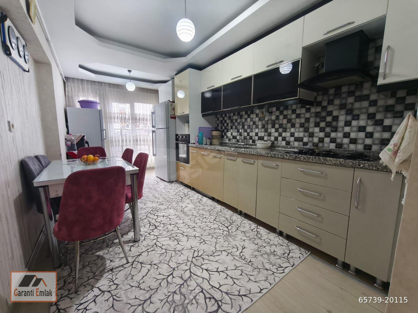 GARANTİ EMLAK'TAN *MASRAFSIZ* ARA KAT EBEVEYN BANYOLU 3+1