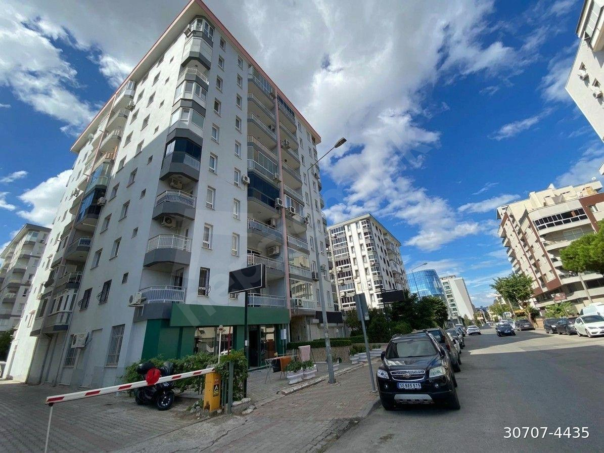 KAHANDAN BAYRAKLI YENİGİRNEDE SATILIK 3+1 BAKIMLI DAİRE