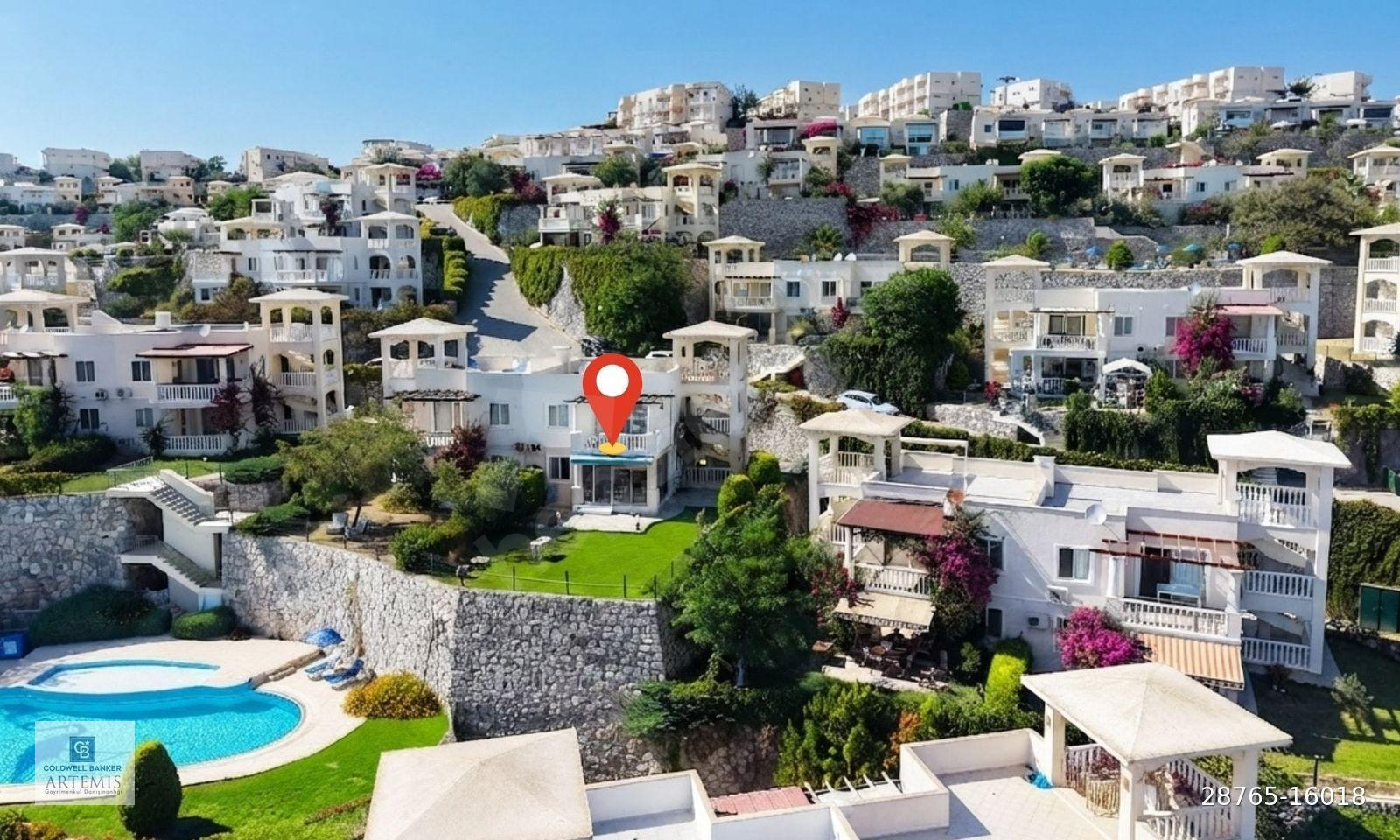 Bodrum Boğaziçi, Satılık, Eşyalı, 2+1 Geniş Bahçe Katı daire