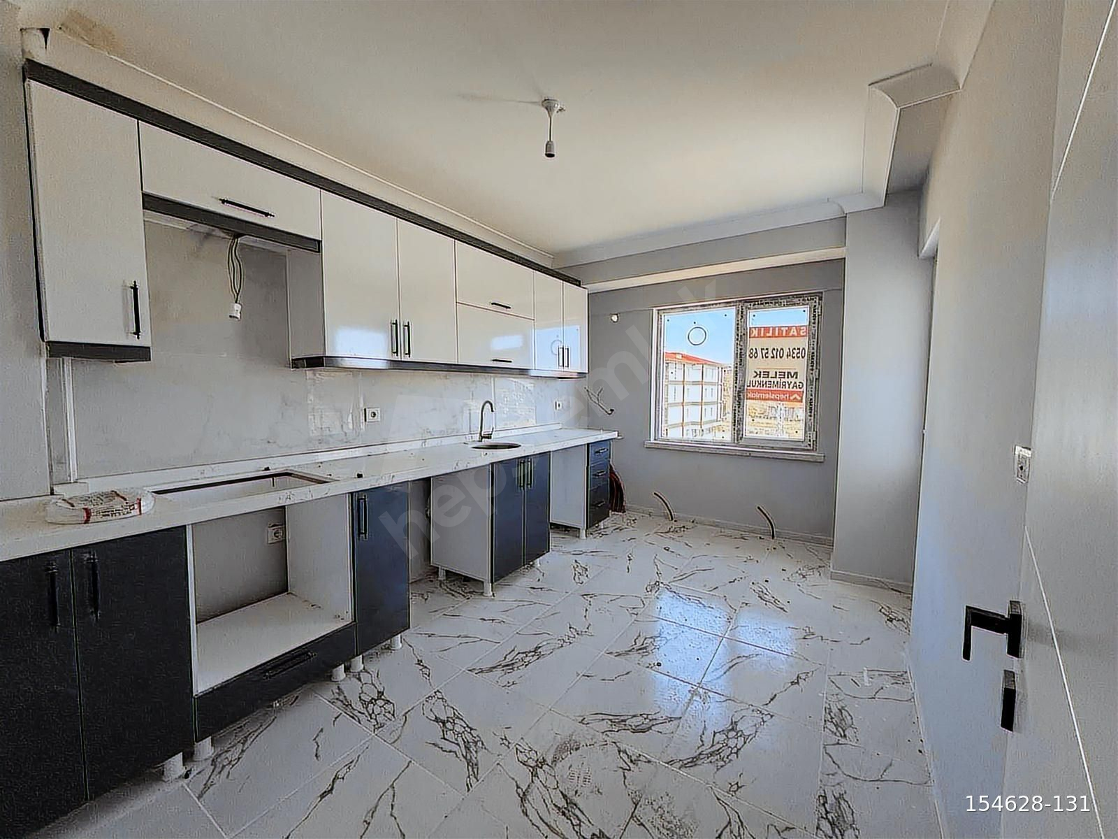 EMSALSİZ BÖLGENİN EN UYGUN 3 +1 DAİRESİ YEŞİLTEPE MAHALLESİNDE