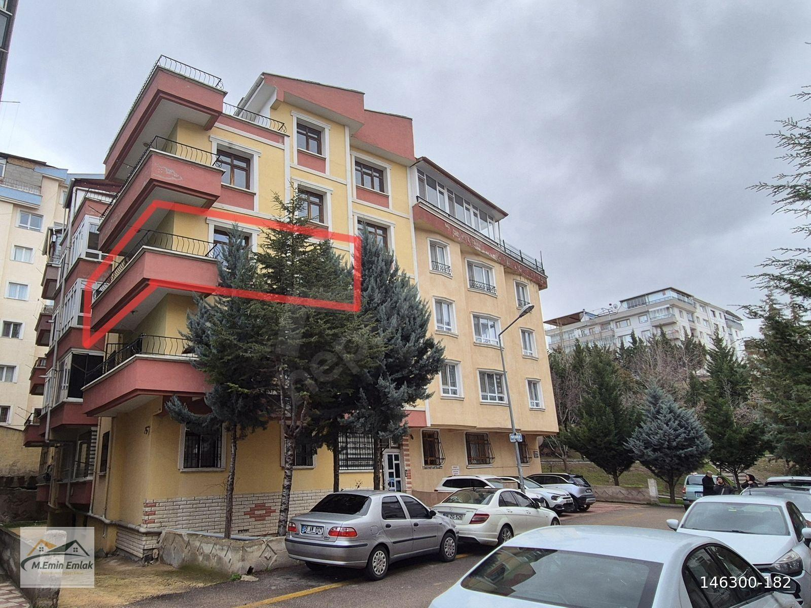 **TOPCUDA 1501.CAD. ARA KATTA ÖN CEPHE 3+1 FIRSAT DAİRE**