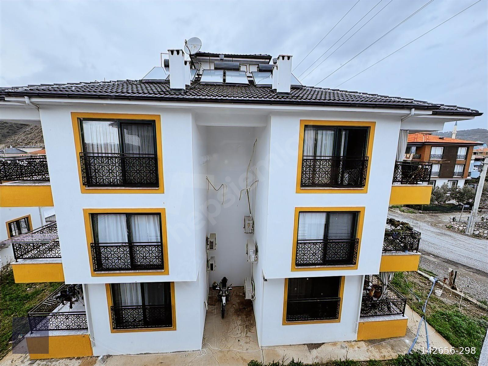 Evin'den Ortaca Karaburun'da Havuzlu Site'de Satılık 1+1 Daire!