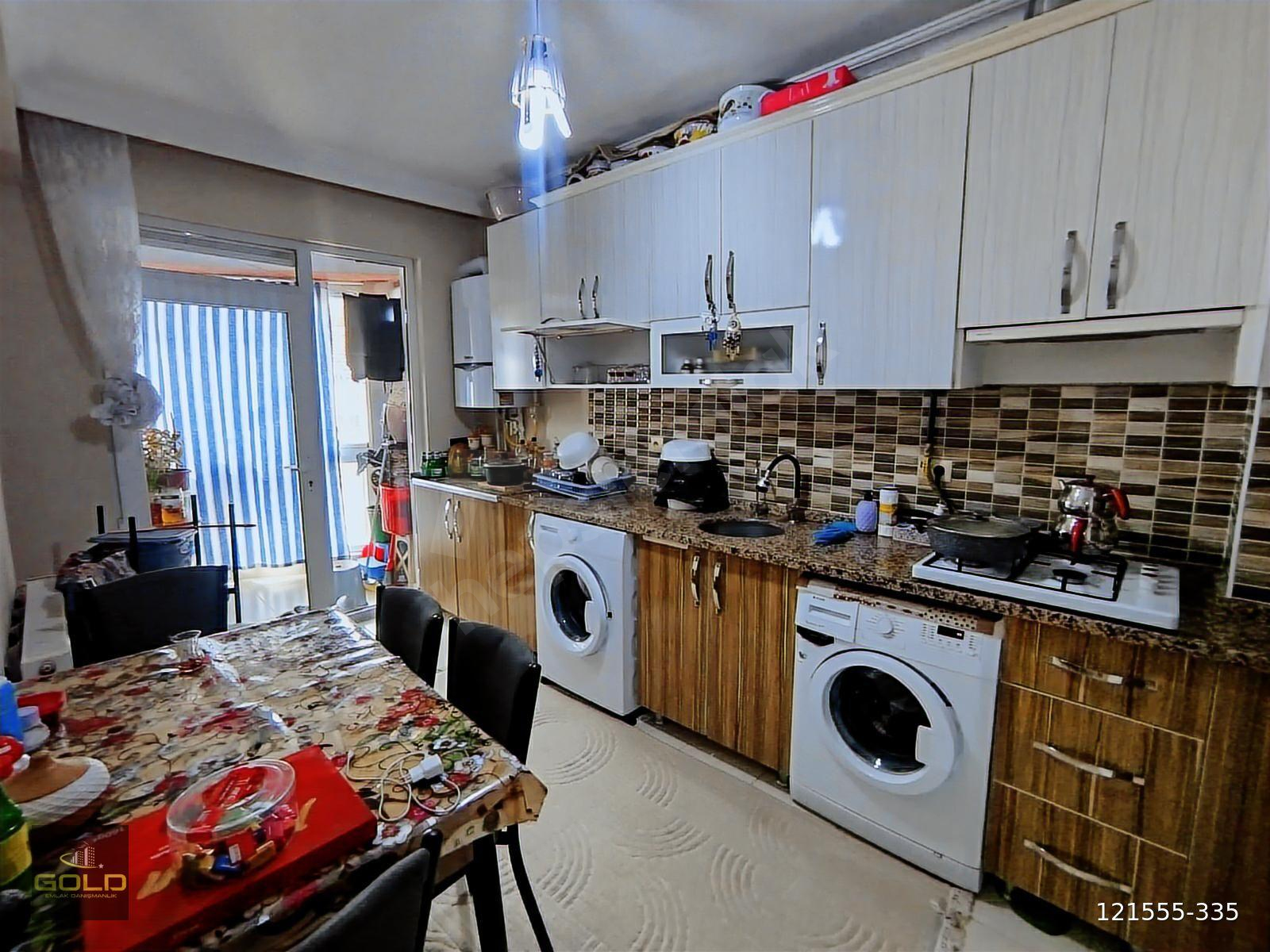 GOLD EMLAK'TAN EMEK MAH. ZİYA GÖKALP CAD. YAKINI 95M2 2+1 DAİRE