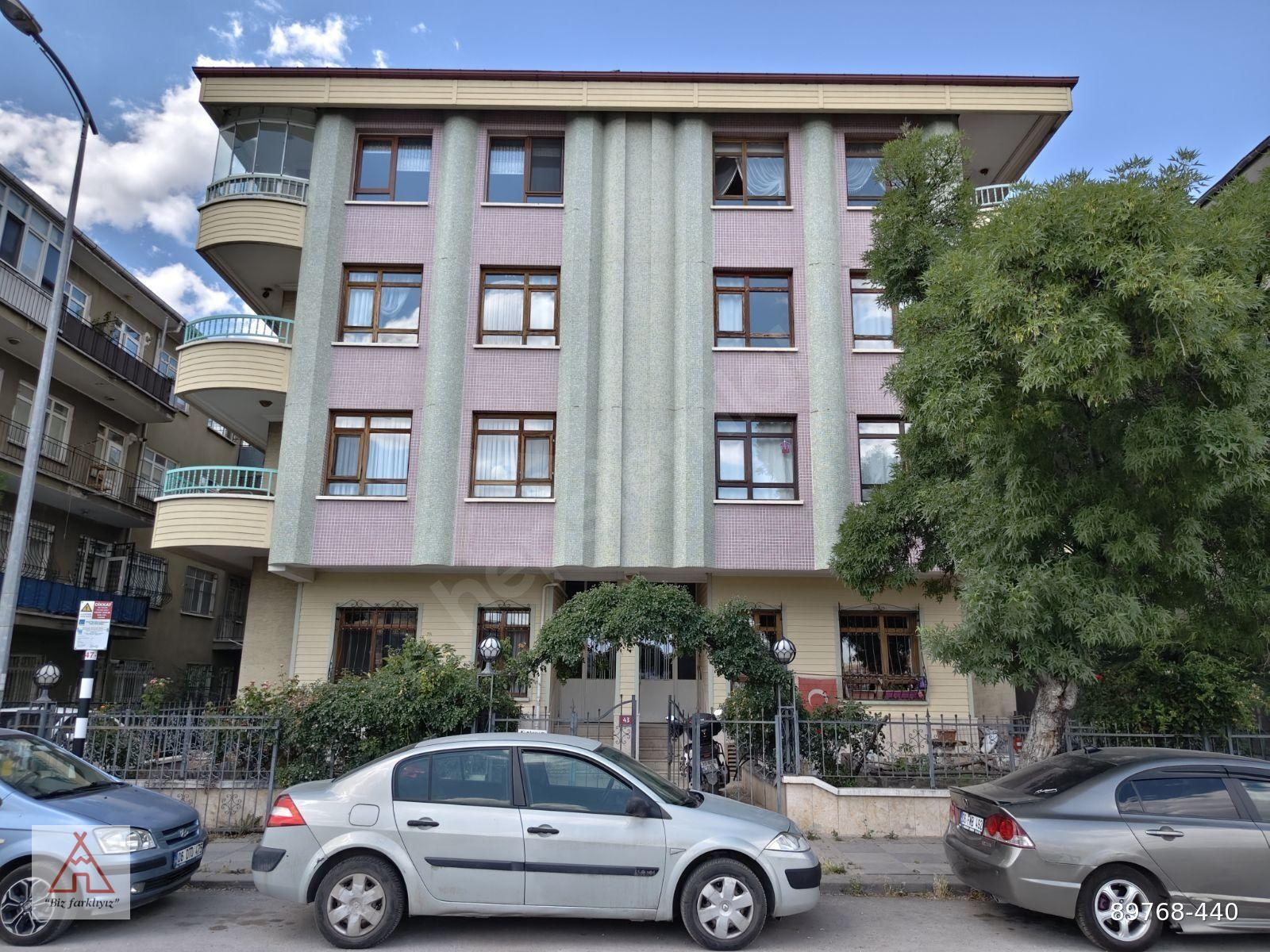 UZMAN EMLAK'TAN BAHÇE KATI 2+1 SALON BAĞIMSIZ KULLANIŞLI DAİRE