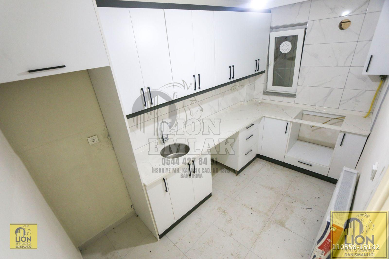 LION EMLAK'TAN SUNULLAH'TA ARAKAT,BALKONLU KİRALIK 2+1 DAİRE