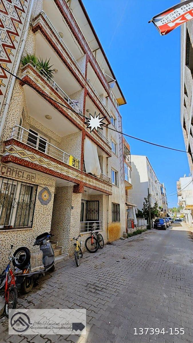 Kuşadası Davutlar Merkezde Kiralık 2+1 Daire