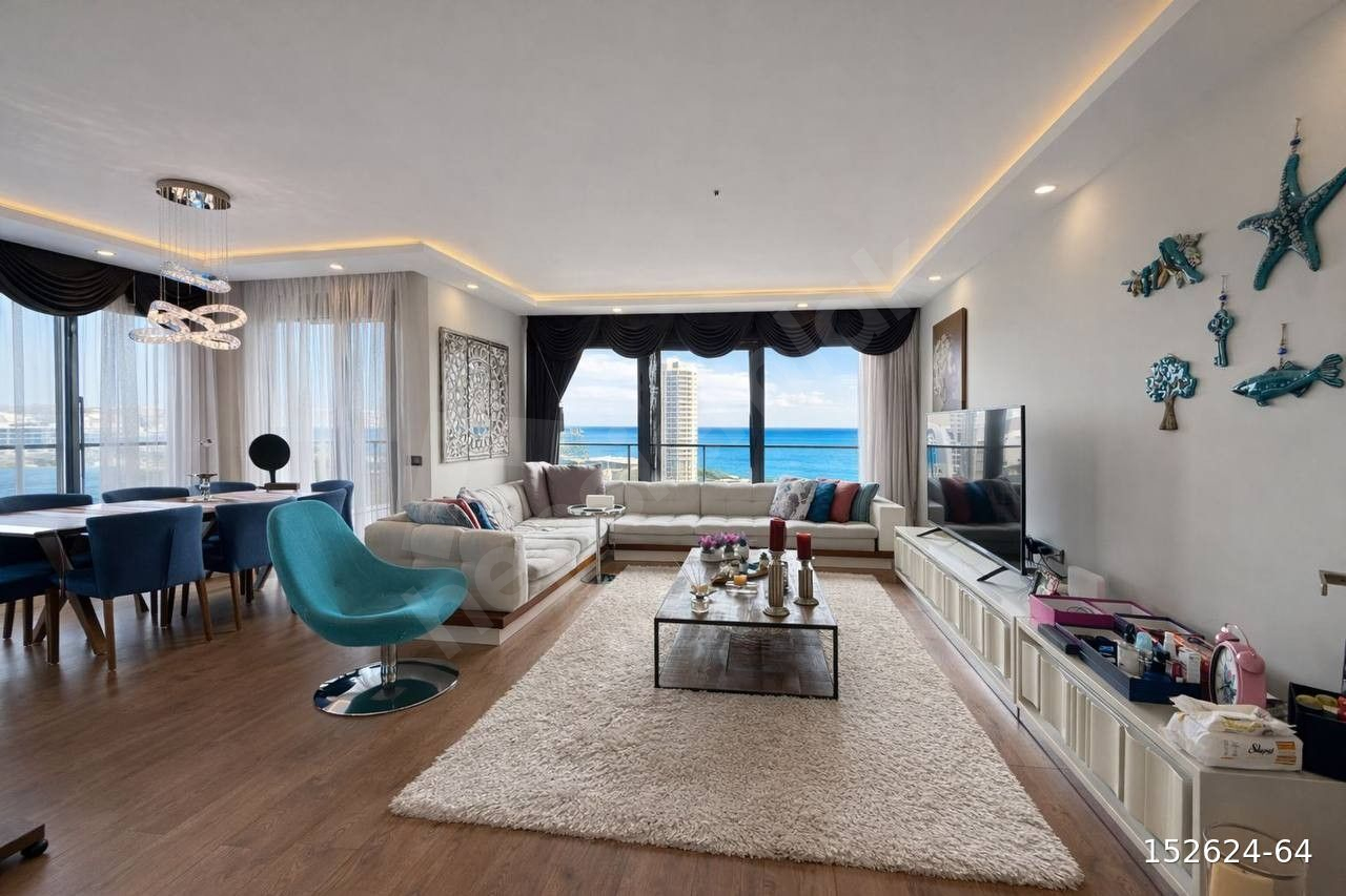 Darina Koç'tan Güzeloba İkon Antalya Deniz Manzaralı Lüks 5+1