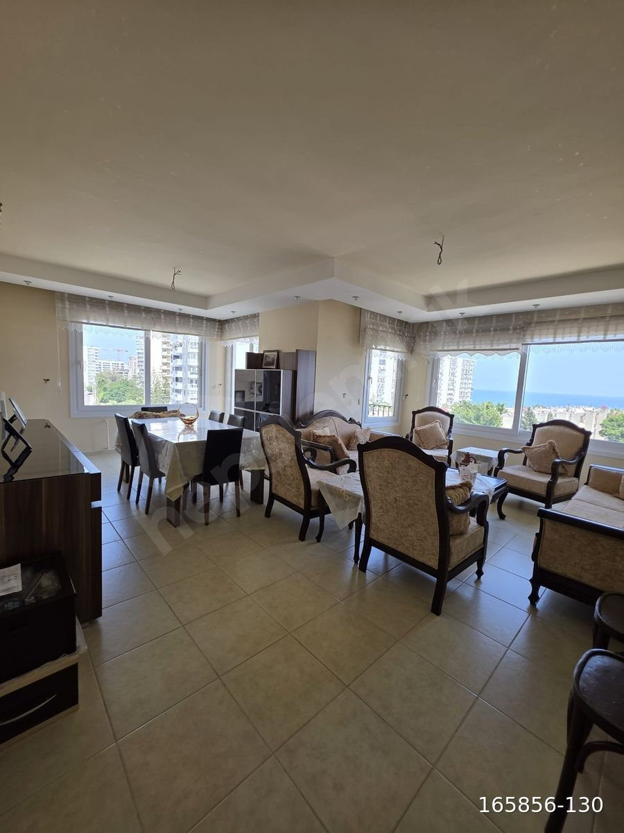 MERSİN MEZİTLİ MENDERES SAHİLDE 4+1 SATILIK DAİRE