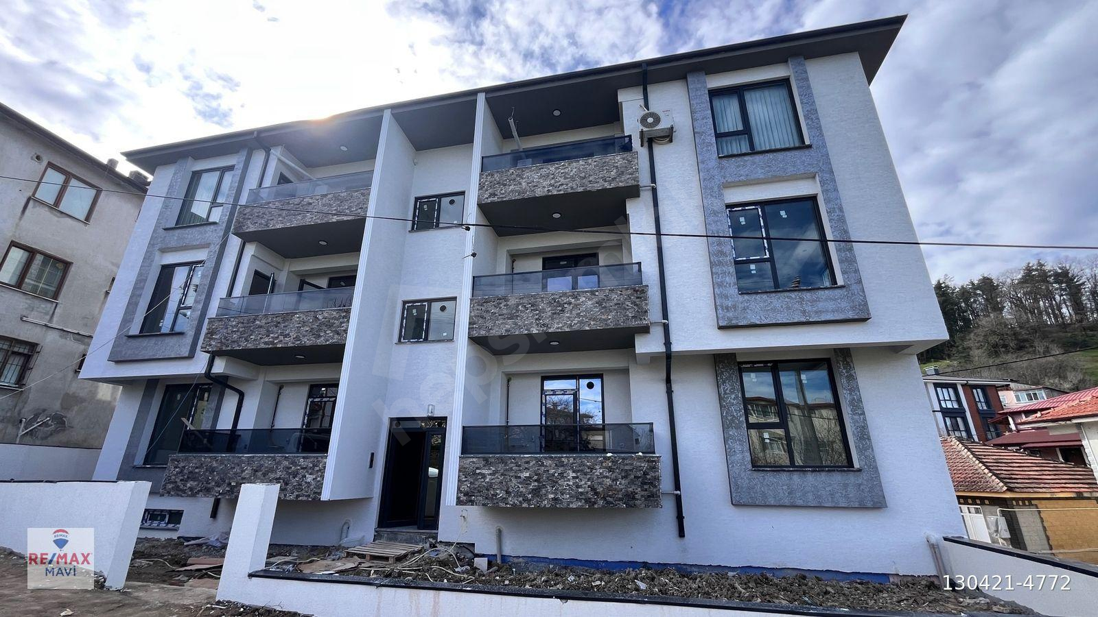 REMAX MAVİDEN ARİFİYEDE 187 M2 4+1 TERS DUBLEX DAİRE
