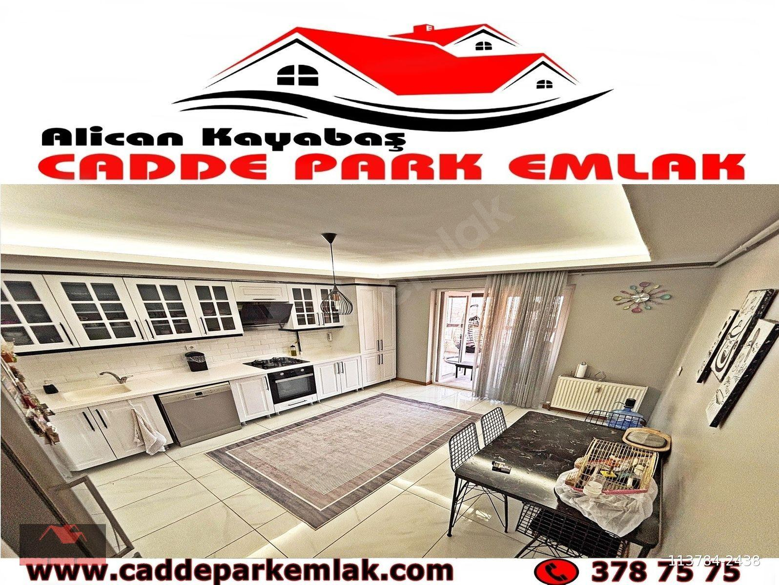 CADDE_ÜZERİNDE_TEK_BLOKLU_SİTE_İÇİ_LÜX_170M²_4+1 | EBEVEYN_BANYO