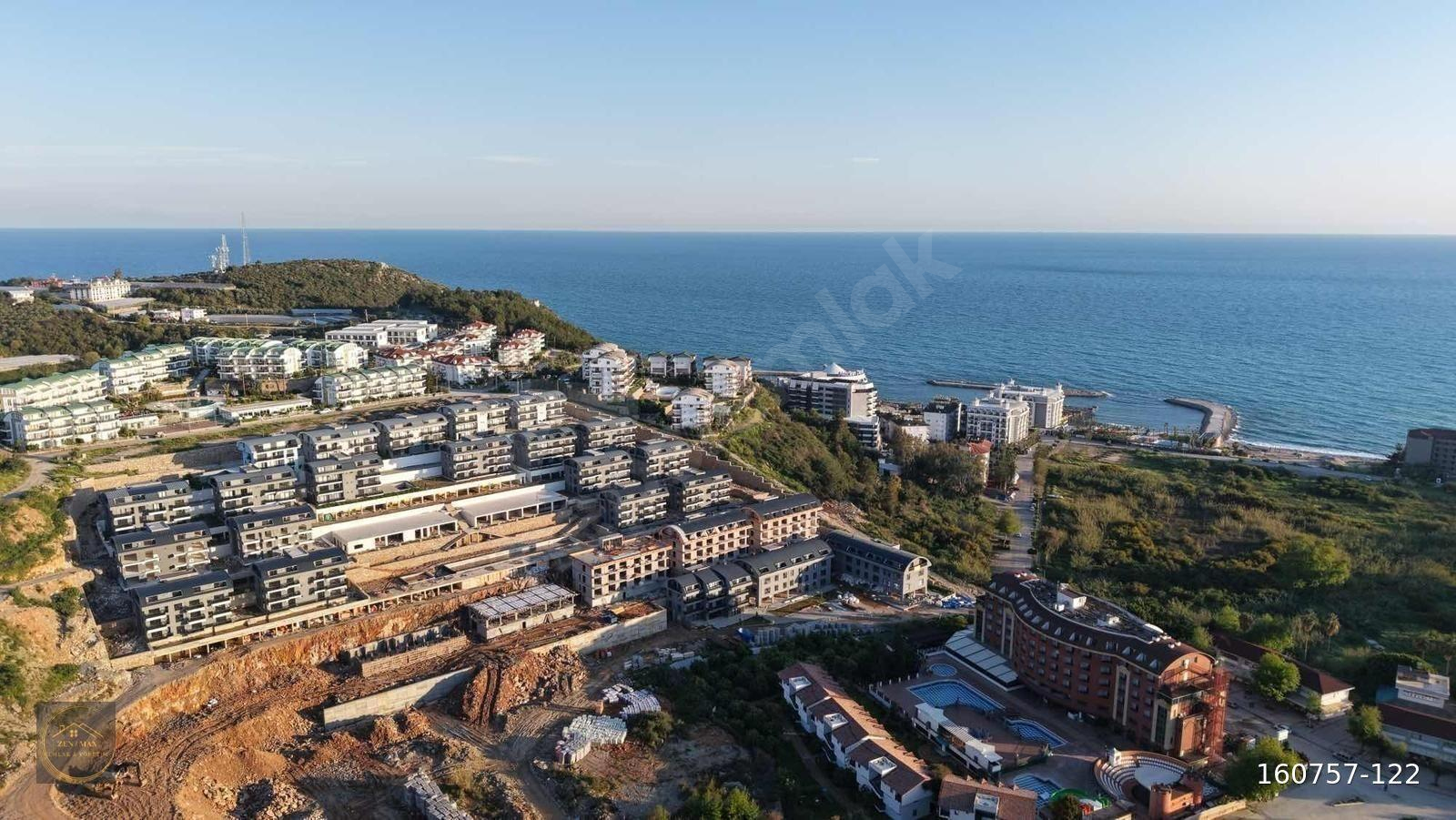 ALANYA'DA DENİZ MANZARALI LÜKS SİTEDE 2+1 DUBLEKS DAİRE
