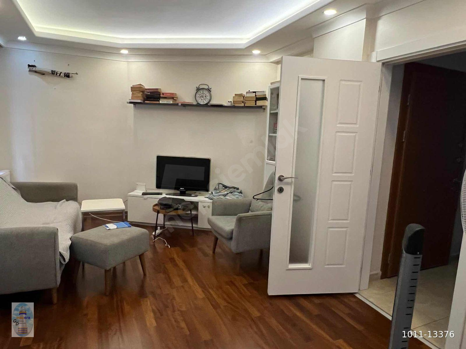 SAKIZAĞACI RÜYA SK 5 YILLIK YENİ BİNADA KATTA TEK DAİRE100M2 2+1