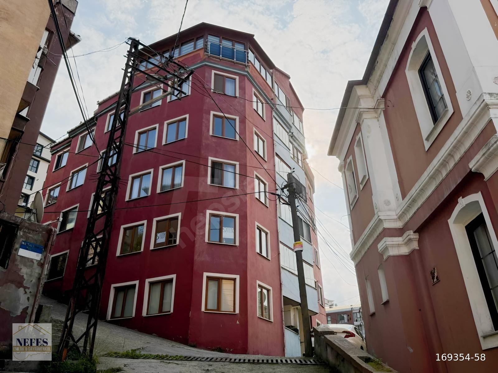 NEFES EMLAK'TAN ÇARŞI YÜRÜME MESAFESİ ASANSÖRLÜ SATILIK 3+1DAİRE