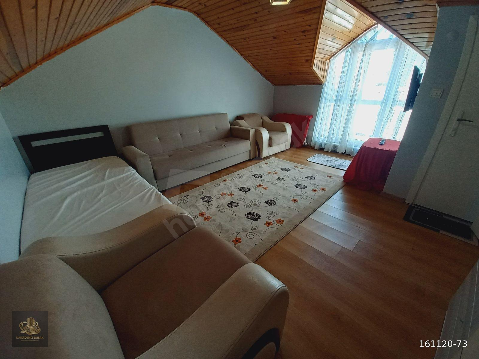 BAHÇELİEVLER YENİBOSNA HÜRRİYET MAH 65m1+1 EŞYALI DAİRE ÖĞRENCİY