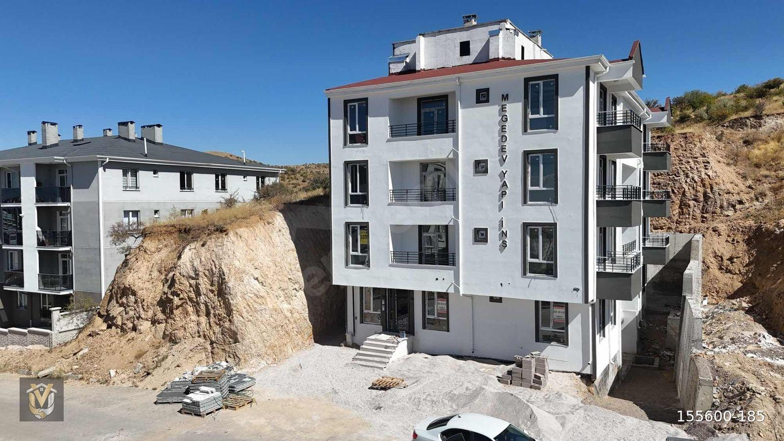 VERA'dan 15 TEMMUZ MAHALLESİNDE SATILIK SIFIR 2+1 DAİRE