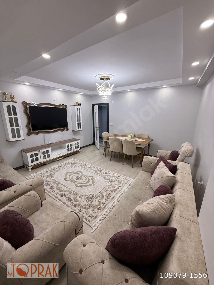 byTOPRAK'TAN TRAMVAYIN DİBİNDE 3+1 ORTA KATTA 2 YILLIK BİNADA SATILIK...✨🏡