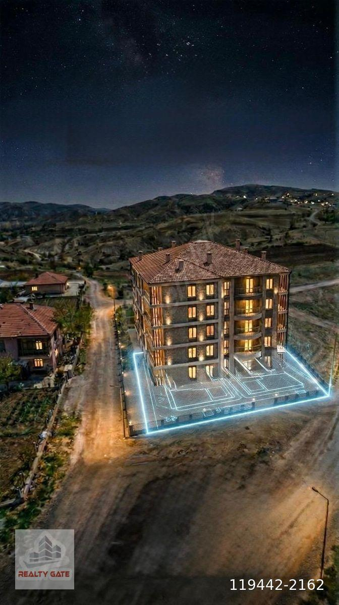 Kalecik Merkezde Hastane ve Jandarma Yakını Sıfır Satılık 3+1