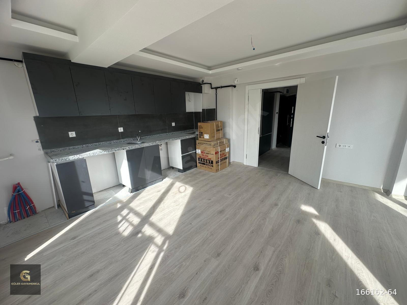 GÜLER GAYRİMENKUL DEN GİRİŞ FİYATINA ARA KATTA DAİRE FIRSATI