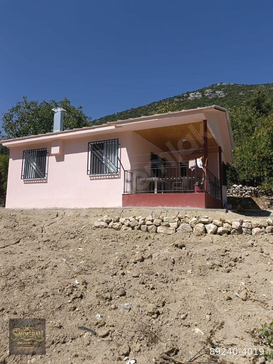ÇAMLIYAYLA BAĞÇATAĞI MAHALLESİNDE YAYLALIK EVİMİZ SATILIKTIR