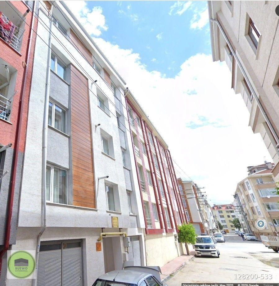 BUEWO'dan / KUMLUBEL'DE / 1+1 / ARA KAT / ESENLİ CD.NE VE TRAMVAYA YAKIN