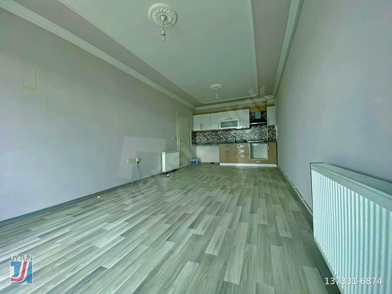 UYTUNDAN BURHANİYE BAHÇELİEVLER'DE ASANSÖRLÜ ARAKAT KİRALIK 1+1