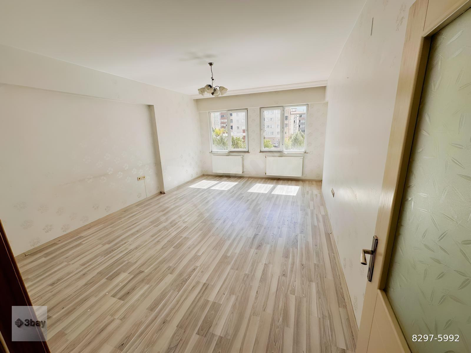 3BAY'DAN MÜTHİŞ FIRSAT 3 BALKON BAKIMLI ARA KAT 3+1 DAİRE