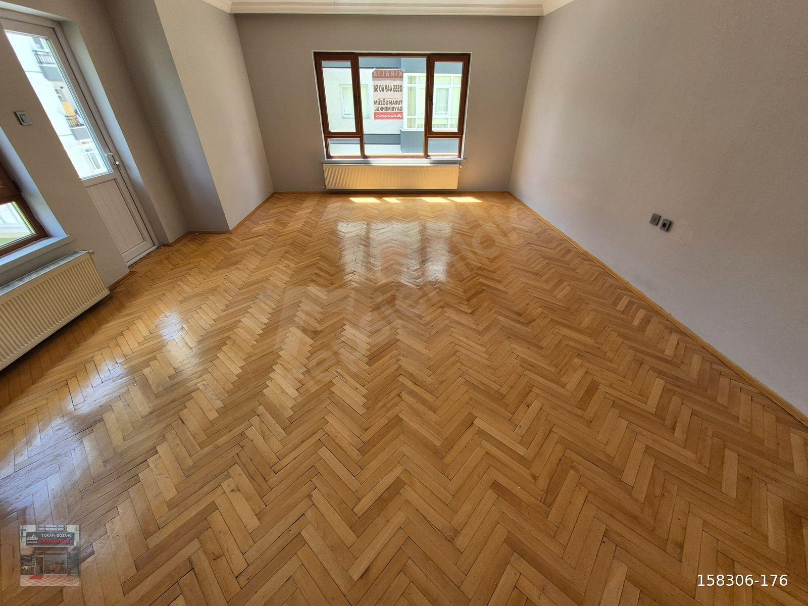 YUVARLAKKAYA SOKAKTA GENİŞ M2,BAKIMLI VE MASRAFSIZ KİRALIK DAİRE