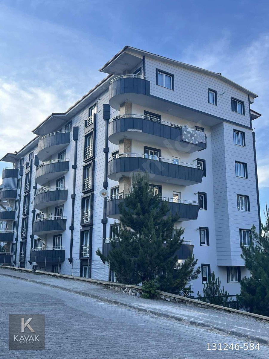 TAPU MÜDÜRLÜĞÜ ARKASINDA 4+1 GENİŞ SATILIK DAİRE