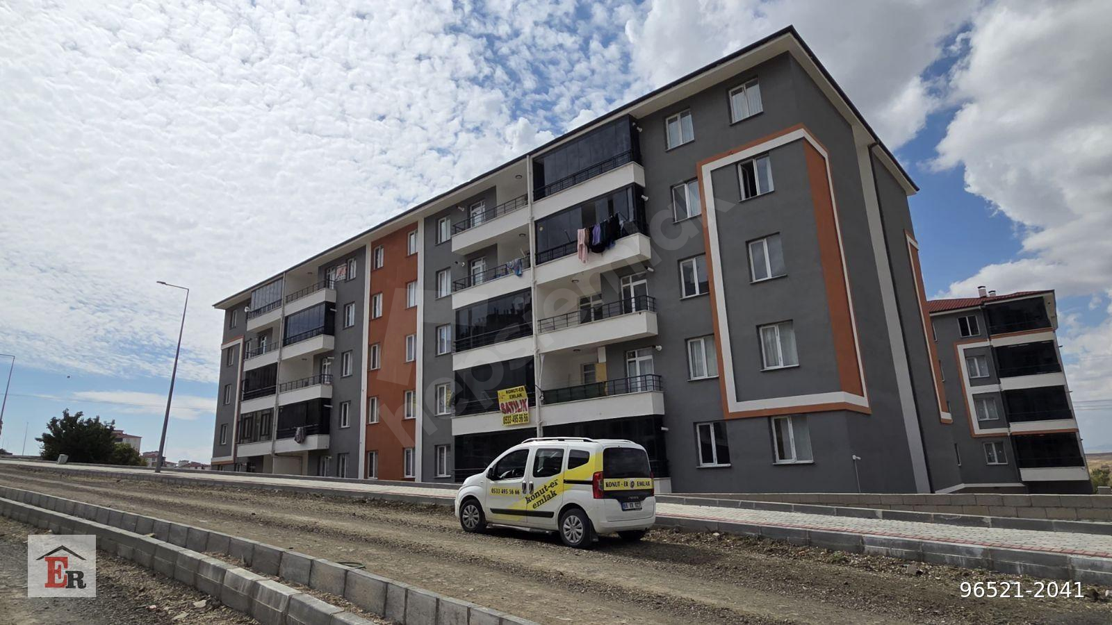 KONUT ER EMLAKTAN SANAYİ YOLU ÜZERİ SATILIK 3+0 FULL YAPILI DAİR