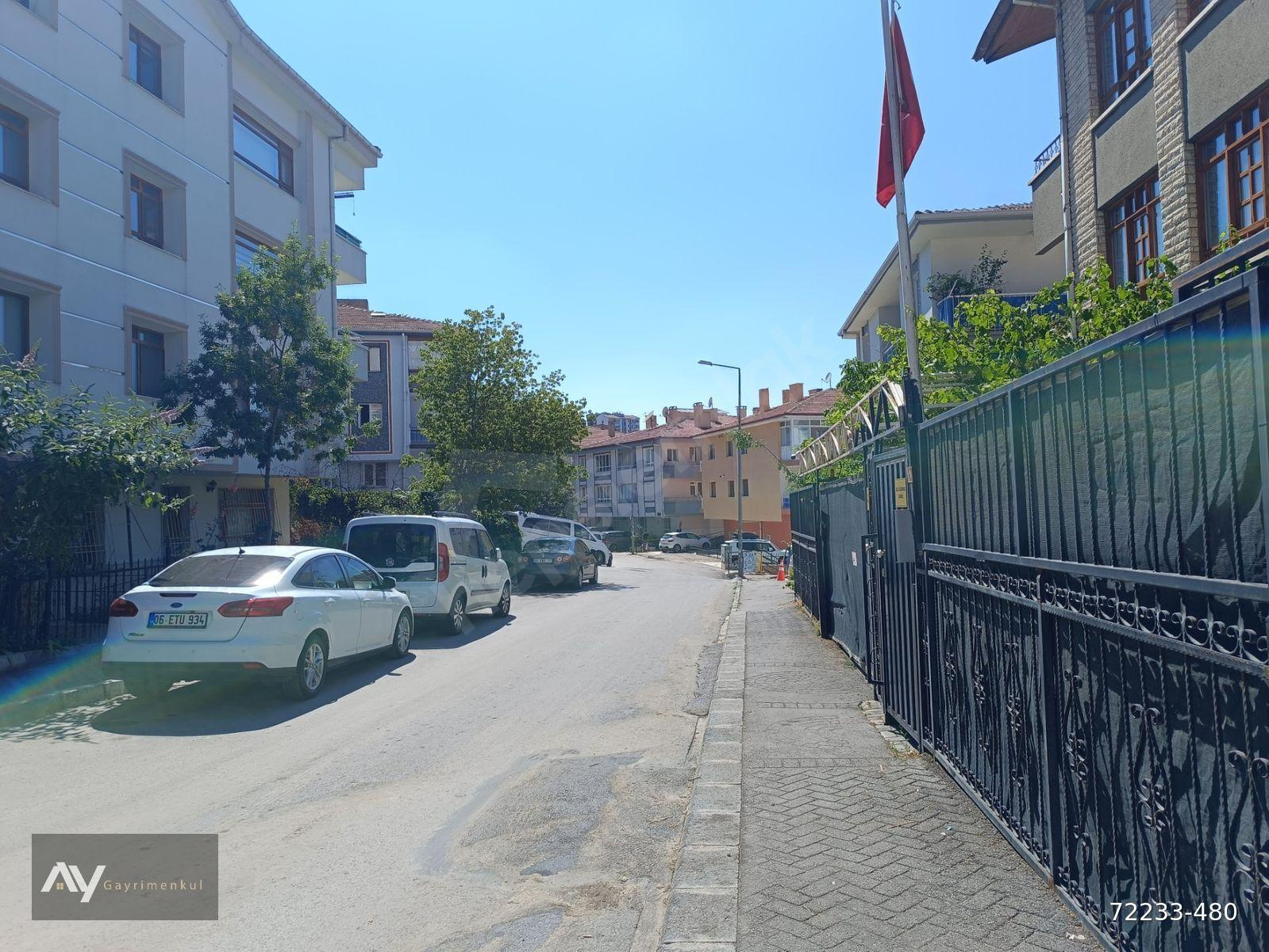 GOP TUTUMLU SOKAK'TA GENİŞ AÇIK CEPHELİ 5+1 SATILIK DUBLEX DAİRE