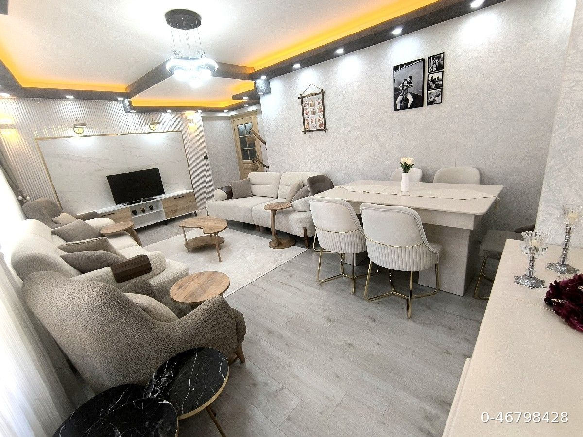 BADEMLİKTE 4+1 LUX YAPILI 1. KAT KONUMUNDA SAHİBİNDEN