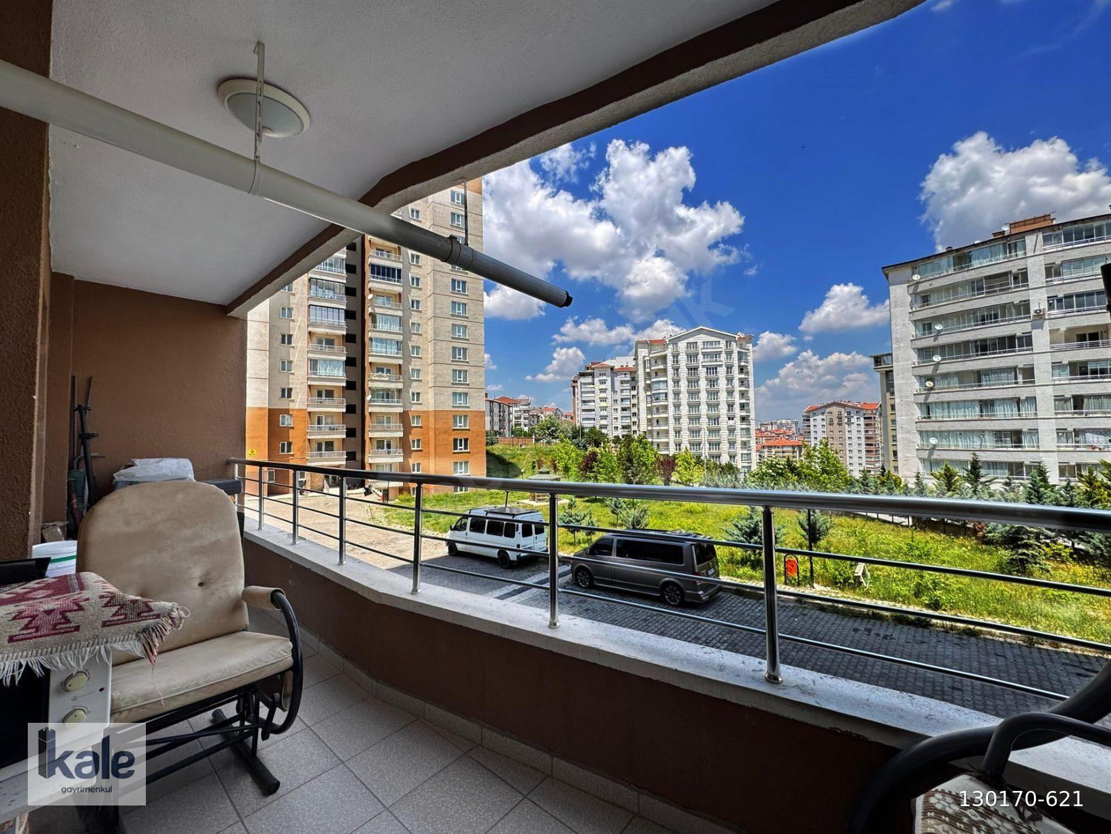 ▄KALE▄SULTAN FATİH CADDE YAKINI SİTEDE CEPHELERİ AÇIK 3+1 DAİRE