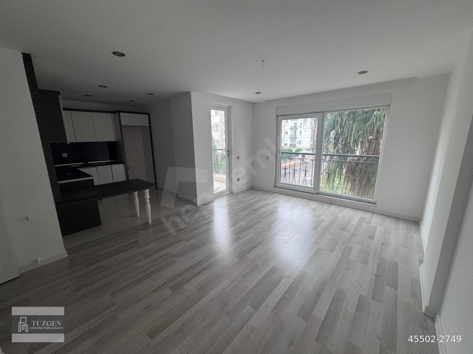 TÜZGEN EMLAK'TAN HURMA'DA SİTE İCERİSİNDE SATILIK 2+1 DAİRE