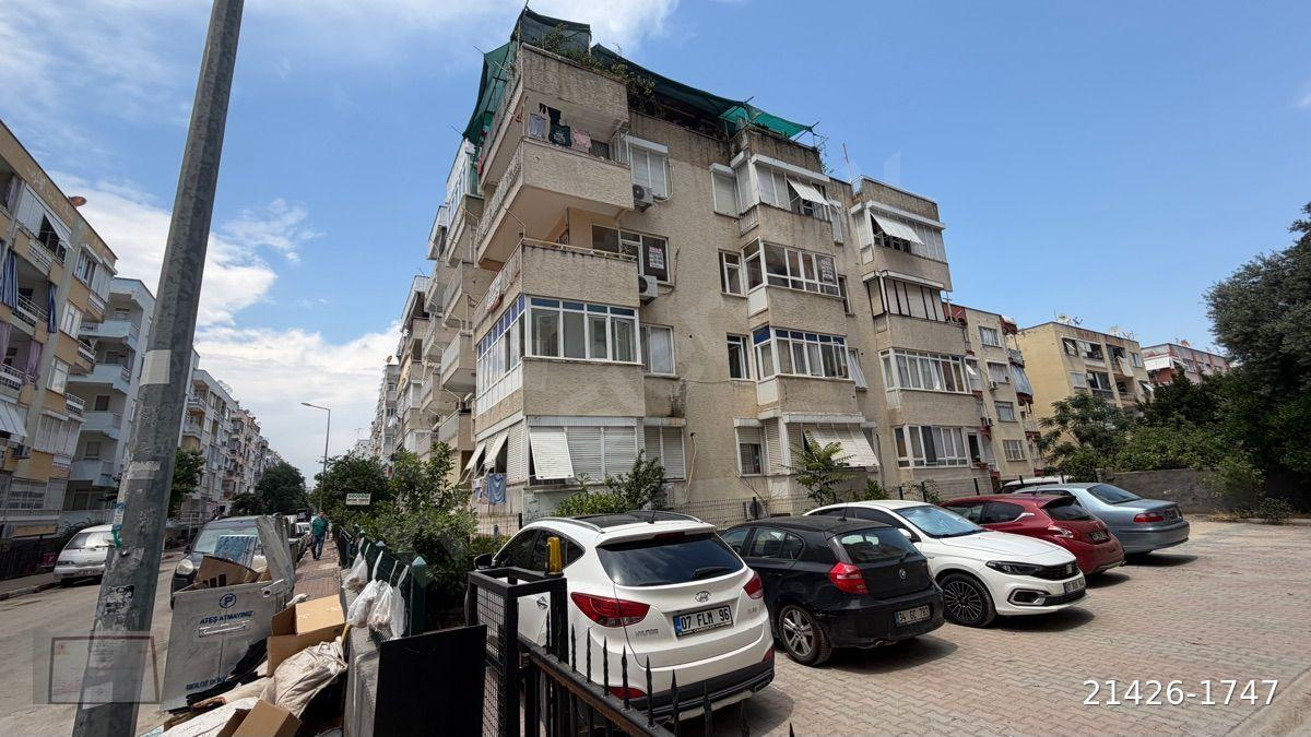 Antalya Muratpaşa memurevleri 207 sok kiralık 3+1 daire asansör yok