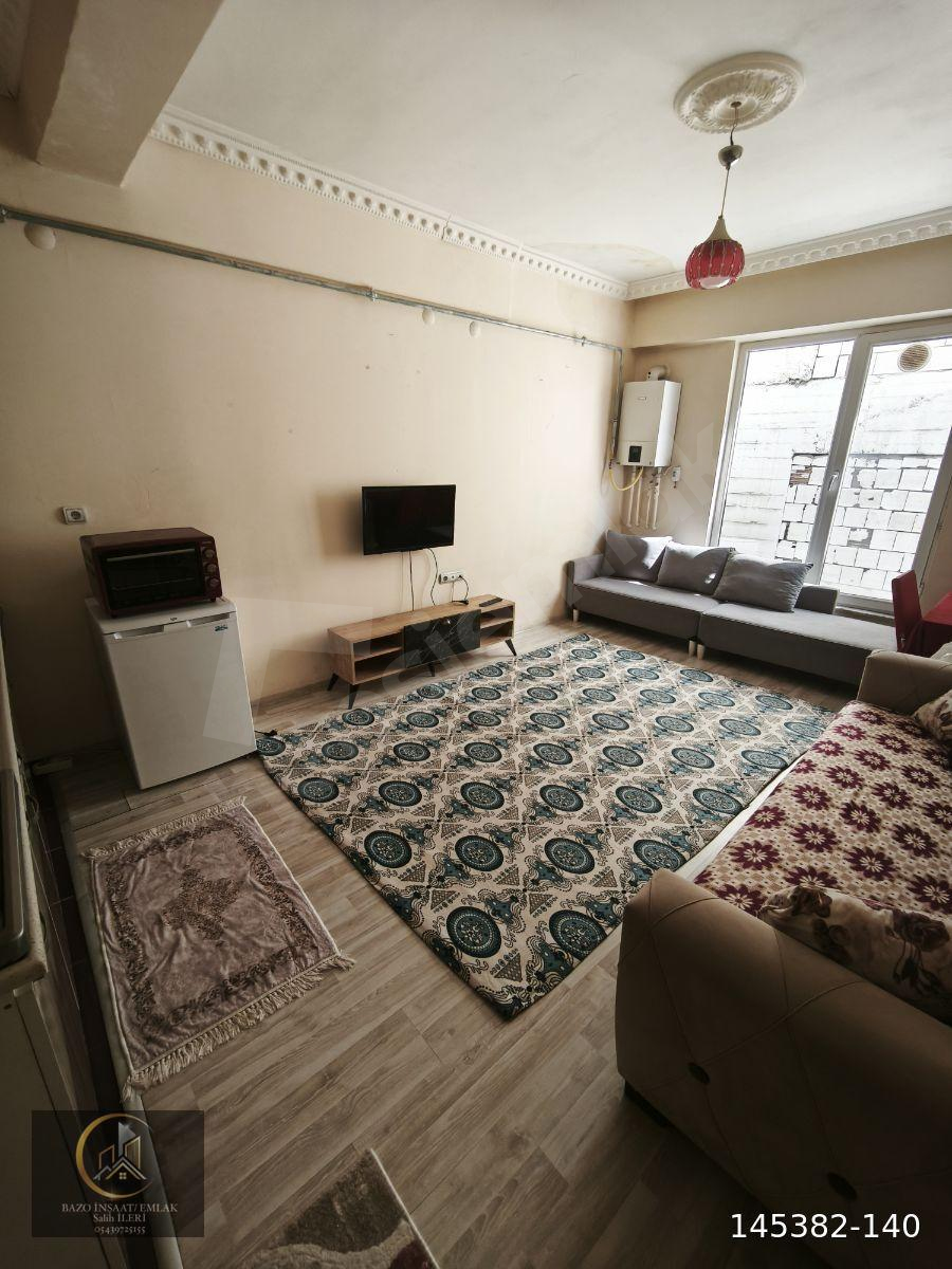 BAZO İNŞAAT EMLAK'TAN KİRALIK EŞYALI 1+1 DAİRE 3.KAT ARA KAT