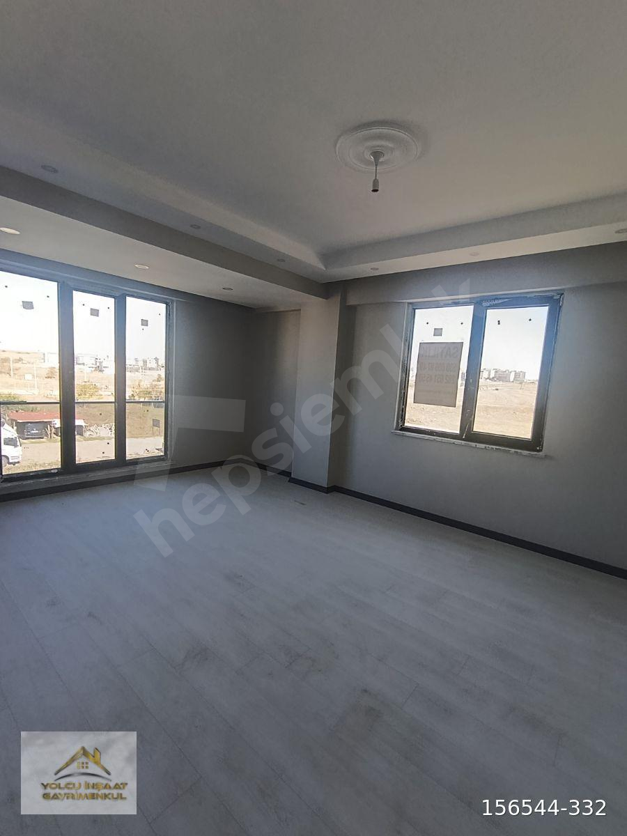 ERGENE MARMARACIK MAHALLESİNDE 2+1 ARA KAT SATILIK DAİRE