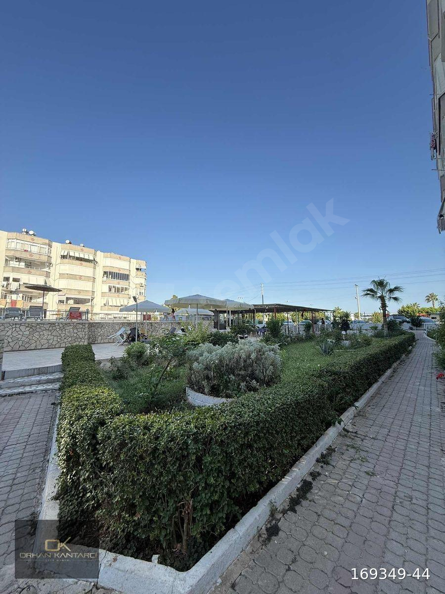 ERDEMLİDE HAVUZLU DENİZE SIFIR 2+1 EŞYALI KİRALIK DAİRE