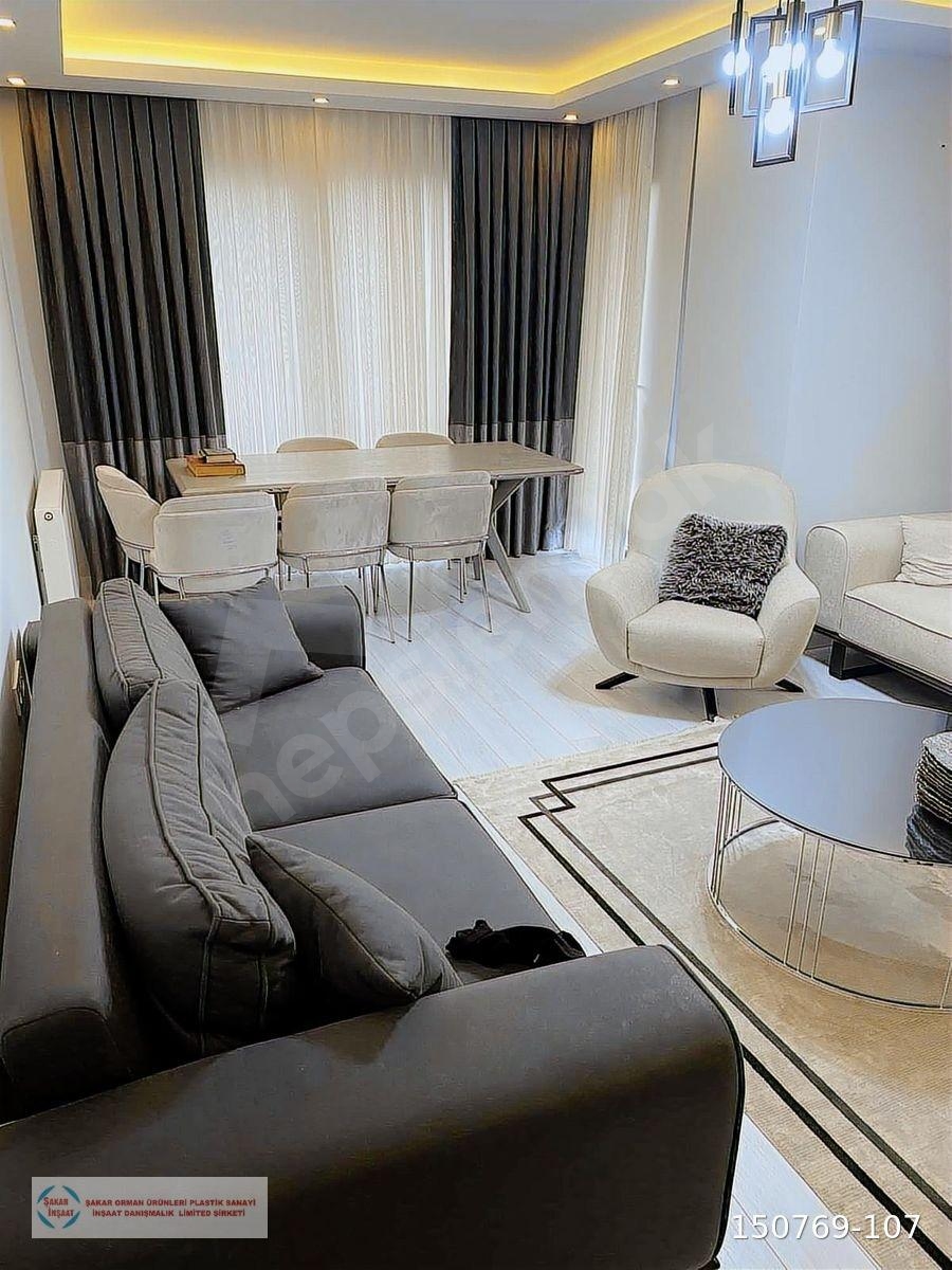 ÇİFTLİKKÖY'ÜN EN GÜZEL YERİNDE 3+1 LÜKS DAİRE SATILIKTIR