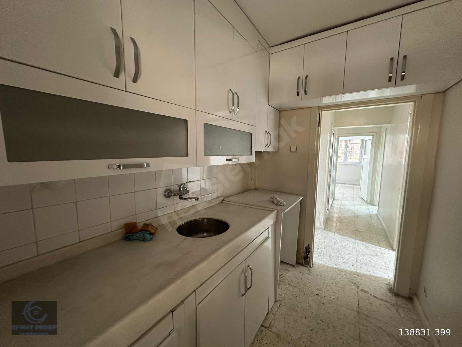 BELEDIYE EVLERİ MAHALLESİ 2+1 SATILIK DAİRE GENİŞ BAKIMLI