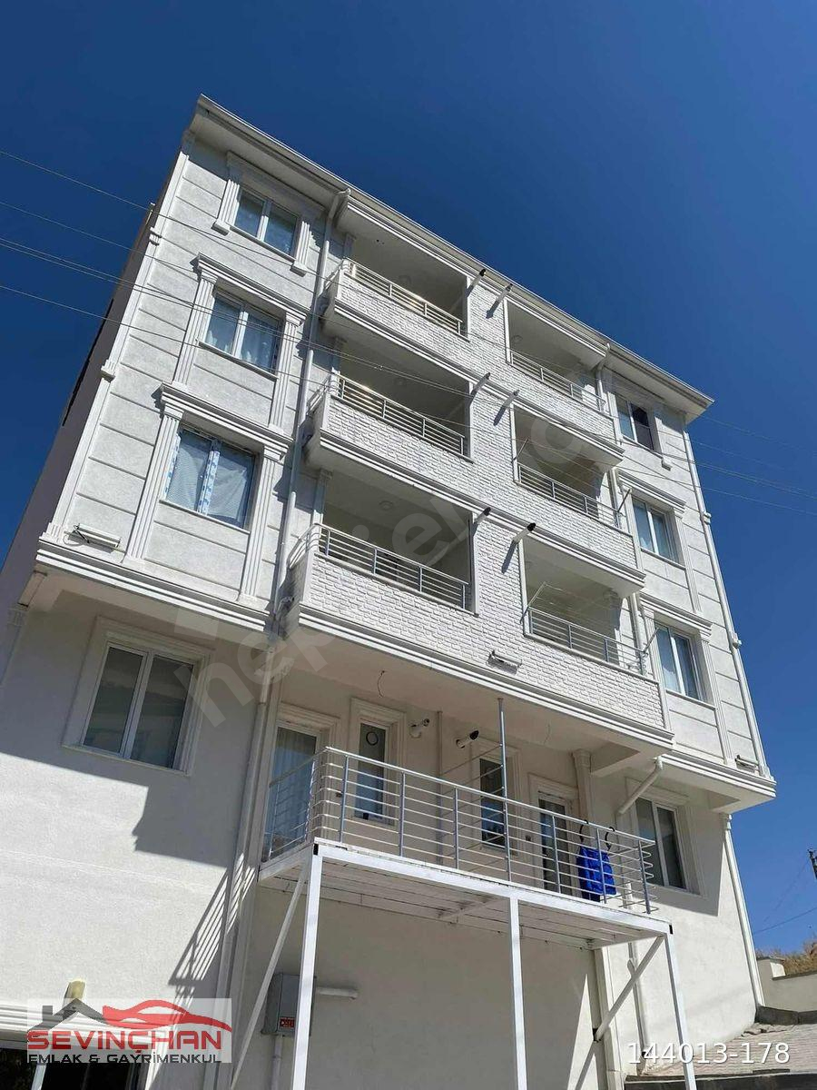 *SEViNÇHAN EMLAK*ESENTEPE MAHALLESİNDE EŞYALI 1+1
