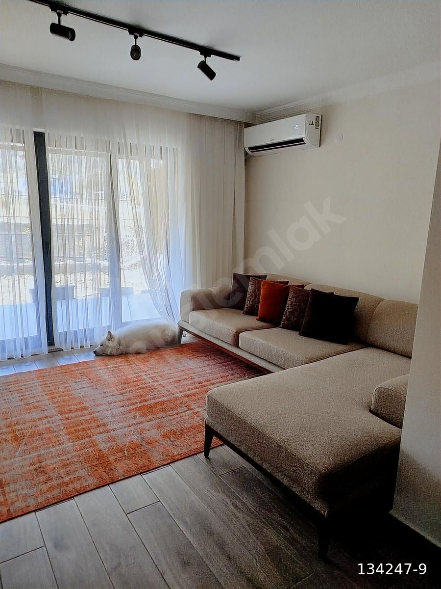 MARMARİS ÇAMLI KÖYÜ HALİKARNAS SİTESİNDE SATILIK EV