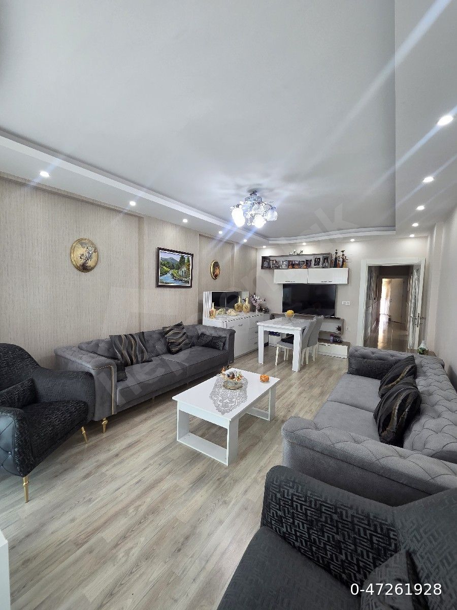 SAHİBİNDEN SATILIK GENİŞ DAİRE