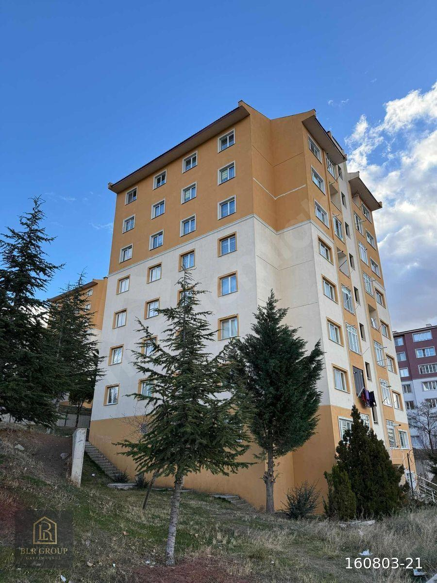 BLR GROUPTAN AYRI MUTFAKLI 2+1 ARA KAT KİRALIK DAİRE