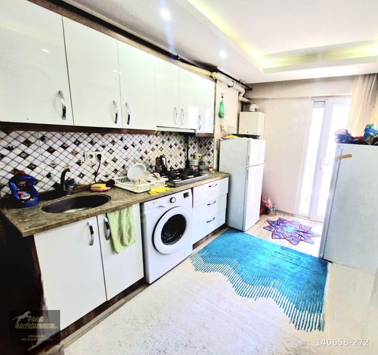 KREDİYE UYGUN SATILIK BALKONLU EŞYALI 1+1 APART