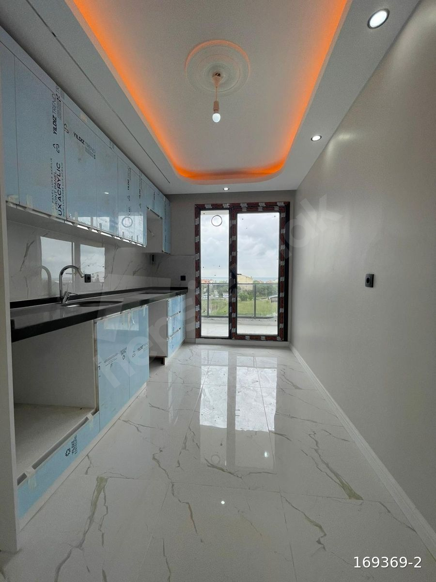BÜYÜKÇEKMECE KAMİLOBA'DA SATILIK DAİRE