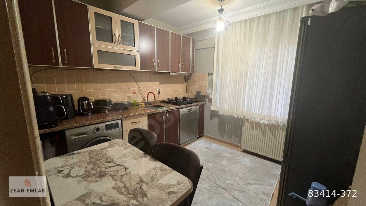 İÇERENKÖY DE 3+1 85 M2 YÜKSEK GİRİŞ 15 YILLIK GENÇ BİNADA SATILIK DAİRE 6.500.000 TL