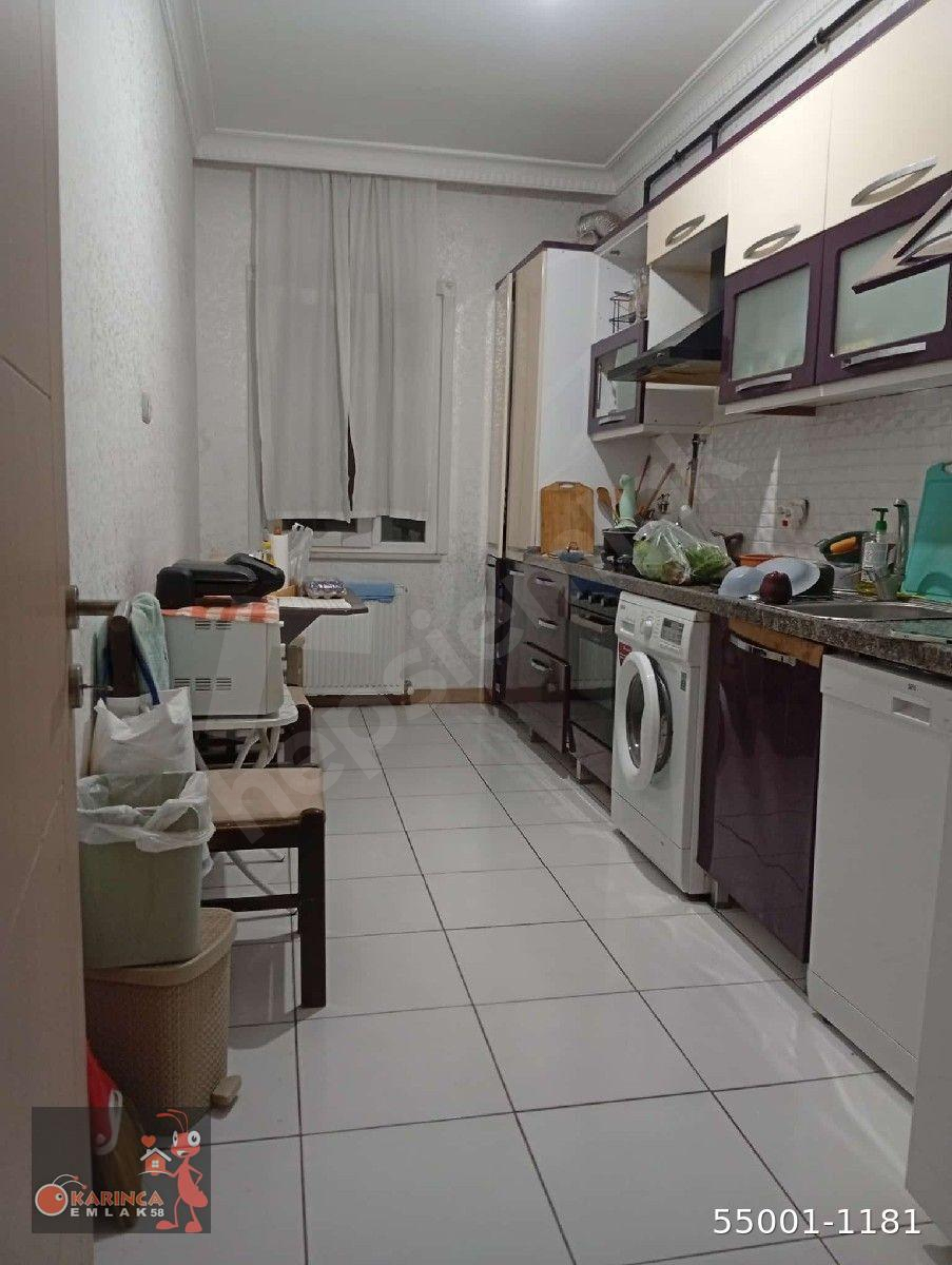 Beylikdüzü Adnan Kahveci de Eşyalı Kiralık site içinde
