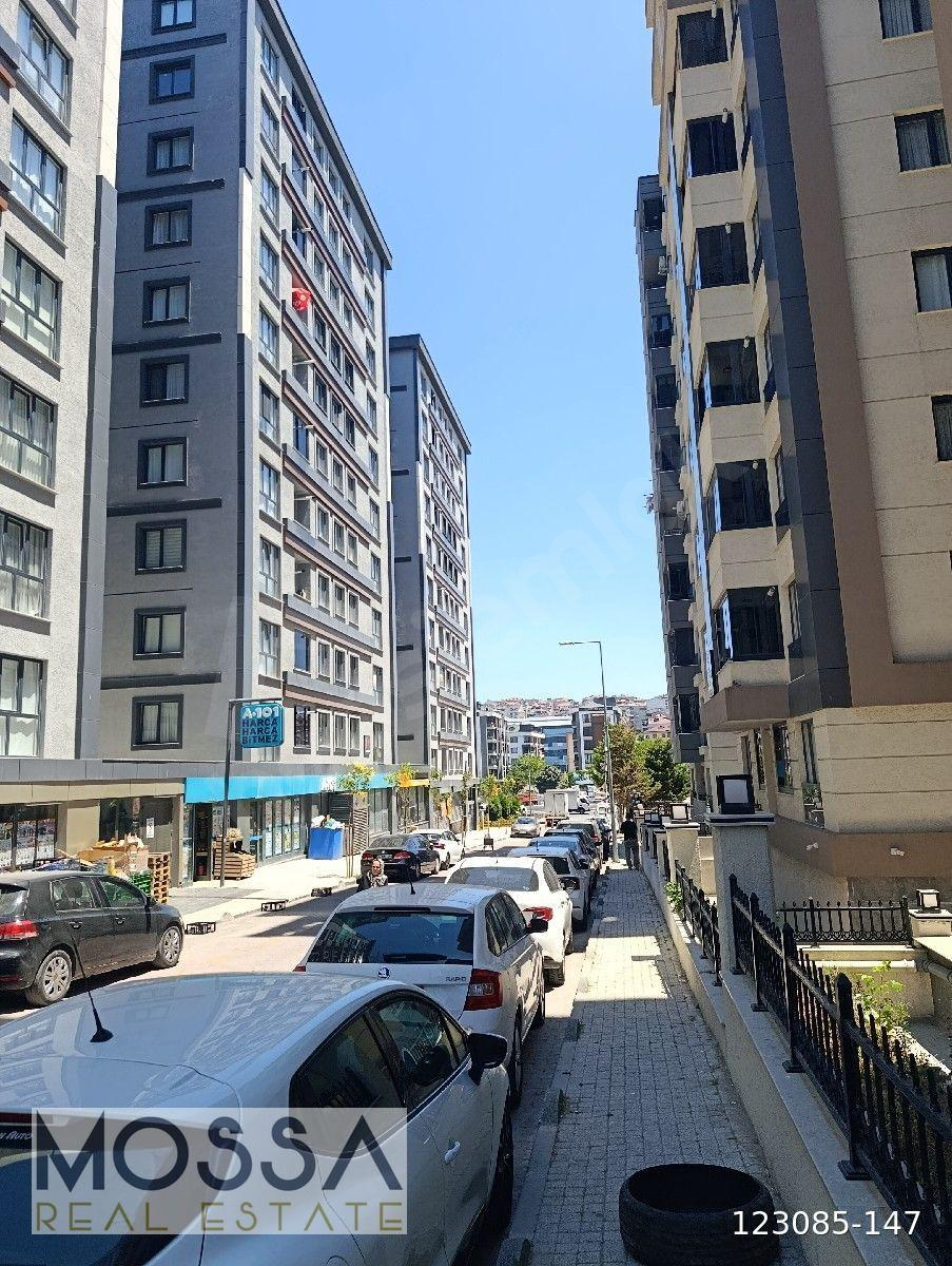 BAHÇELİEVLER ŞİRİNEVLER'DE SİTE İÇERİSİNDE 3+1 SATILIK DAİRE
