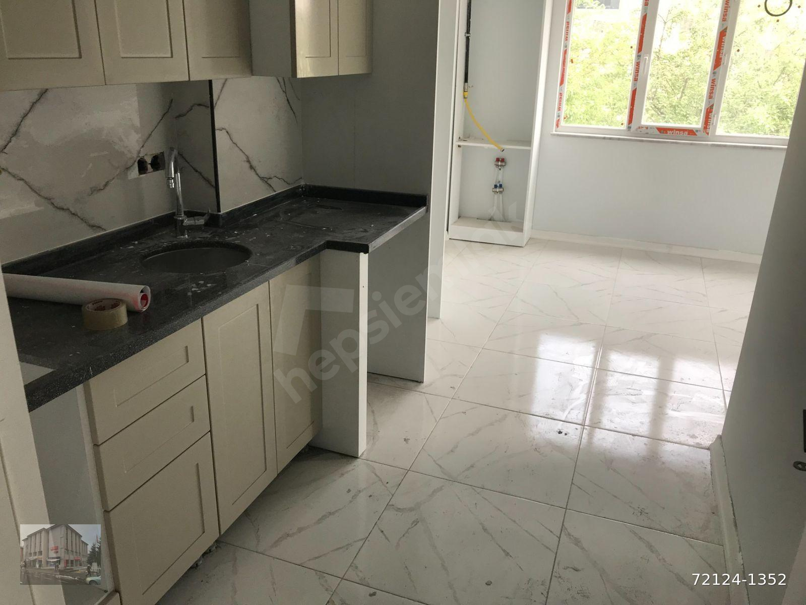 BOLU BORAZANLAR MAH.55M2 ARAKAT ANKASTRELİ 1 yaşında 1+1 DAİRE